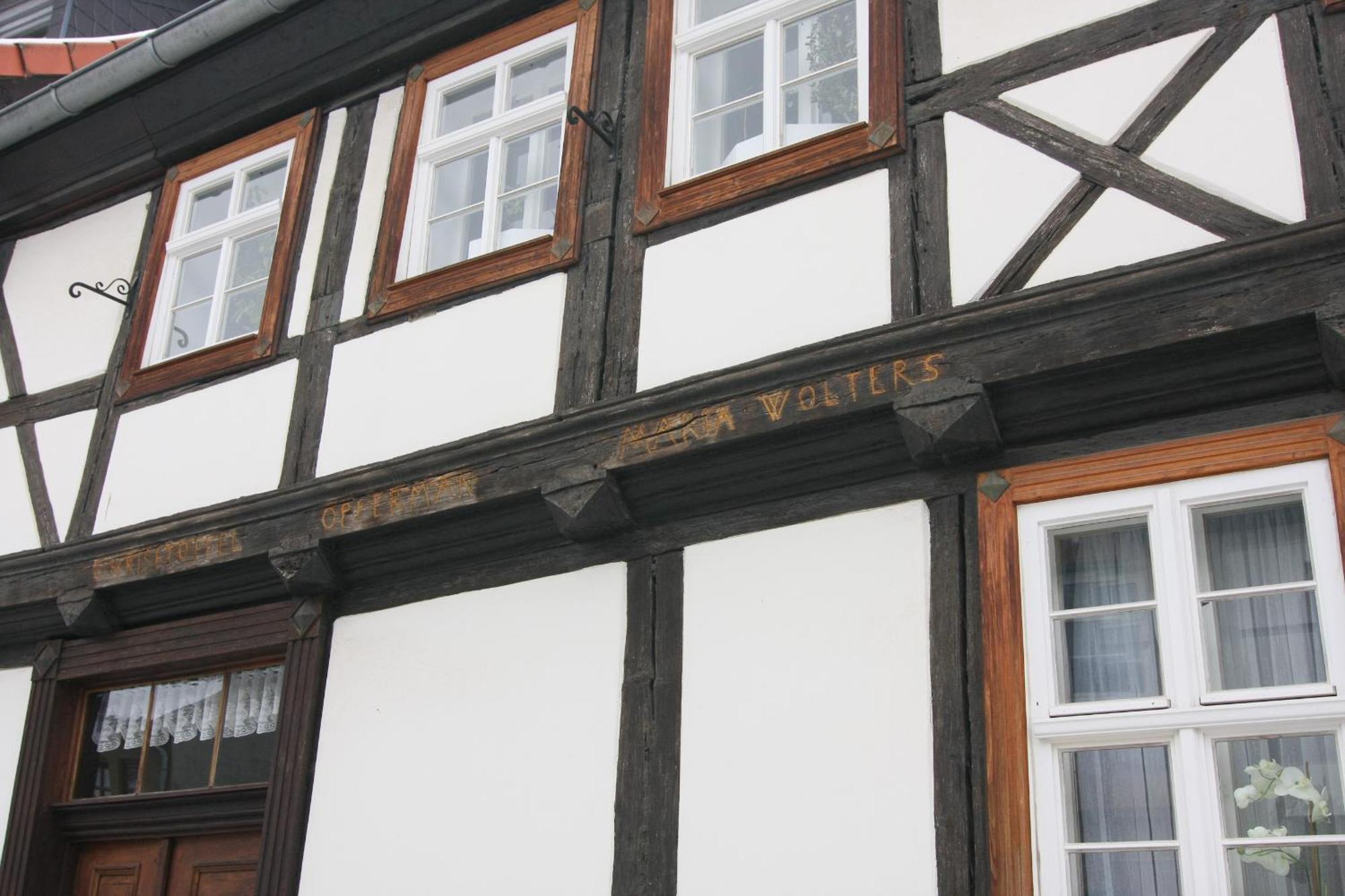 Urlaub Im Fachwerk - Das Sattlerhaus Quedlinburg Buitenkant foto